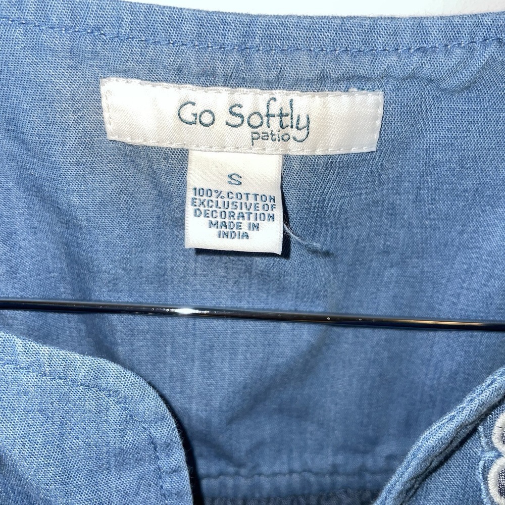 Go Softly Patio Dress Denim 100% Cotton Embroidered Snap Front w/ Pockets Size S - Picture 3 of 7